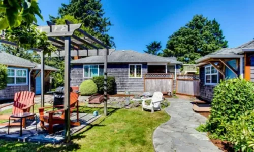 10 гостевых домов России с необычной архитектурой