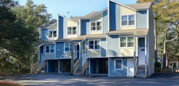 7 уютных гостевых домов рядом с Санкт-Петербургом