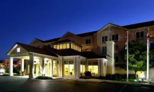 Чем отличается гостевой дом «для взрослых»