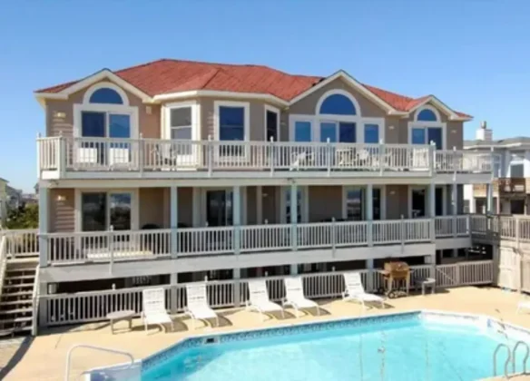 Истории соседей по гостевому дому: неожиданные знакомства