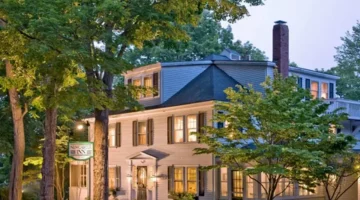 Как подобрать гостевой дом для путешествия с пожилыми людьми