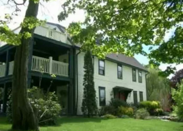 Подборка гостевых домов в центре маленьких городков