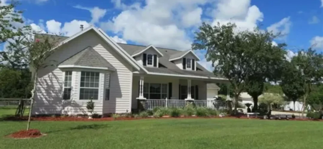 Стоит ли выбирать гостевой дом с камином